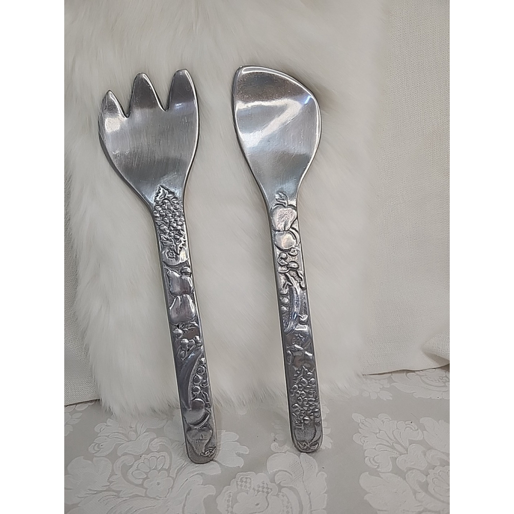 Vintage Wilton Armetale William & Mary Salad Serving Utensils – Spoon & Fork Set